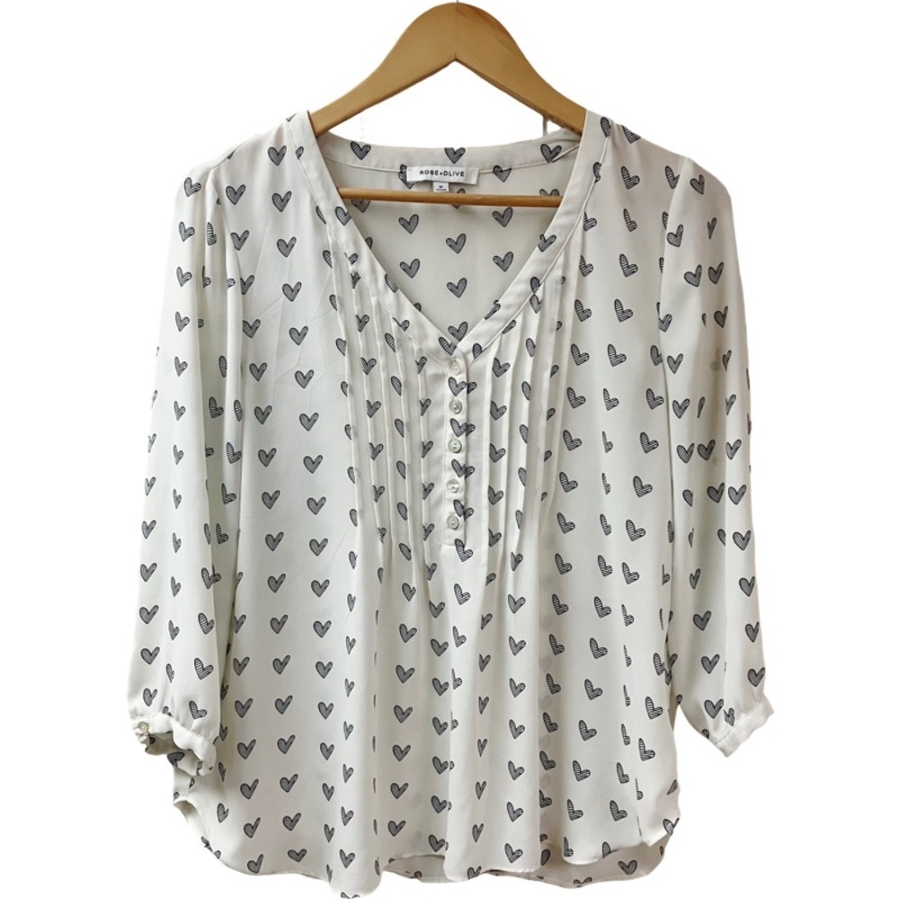 ROSE + OLIVE Blouse Top Shirt Size M Semi-Sheer 3/4 Sleeve Lightweight Pleated